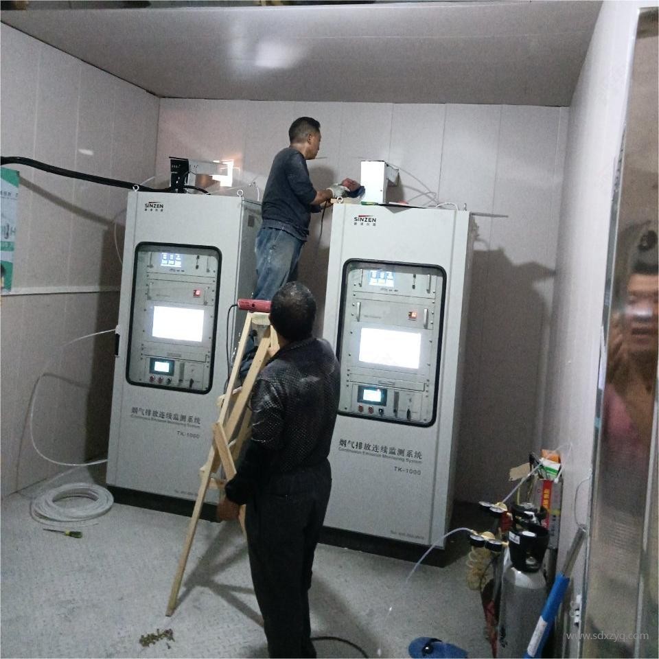 煙氣在線監(jiān)測系統(tǒng)安裝現場.jpg